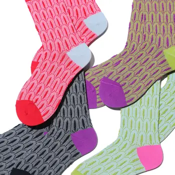 Ретро-павлин с рисунком, новый продукт, трехмерное ощущение цветового контраста, весенняя тонкая модель в трубочку, женские носки